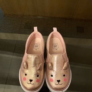 Gap kids shoes, new, not worn at all